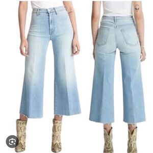 MOTHER
THE SWOONER
ROLLER CROP FRAY Jeans 
When In Rome 24